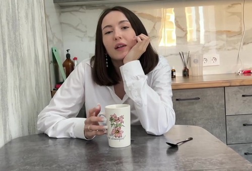 Бывшая пришла на чай и ушла с пиздой полной спермой. Он решил её осеменить!